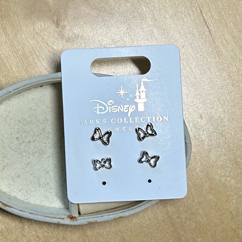 Disney Pair of Minnie Mouse Bow Studs, Gold, Silver